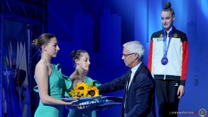 awards sfe06850 copia simone ferraro ph